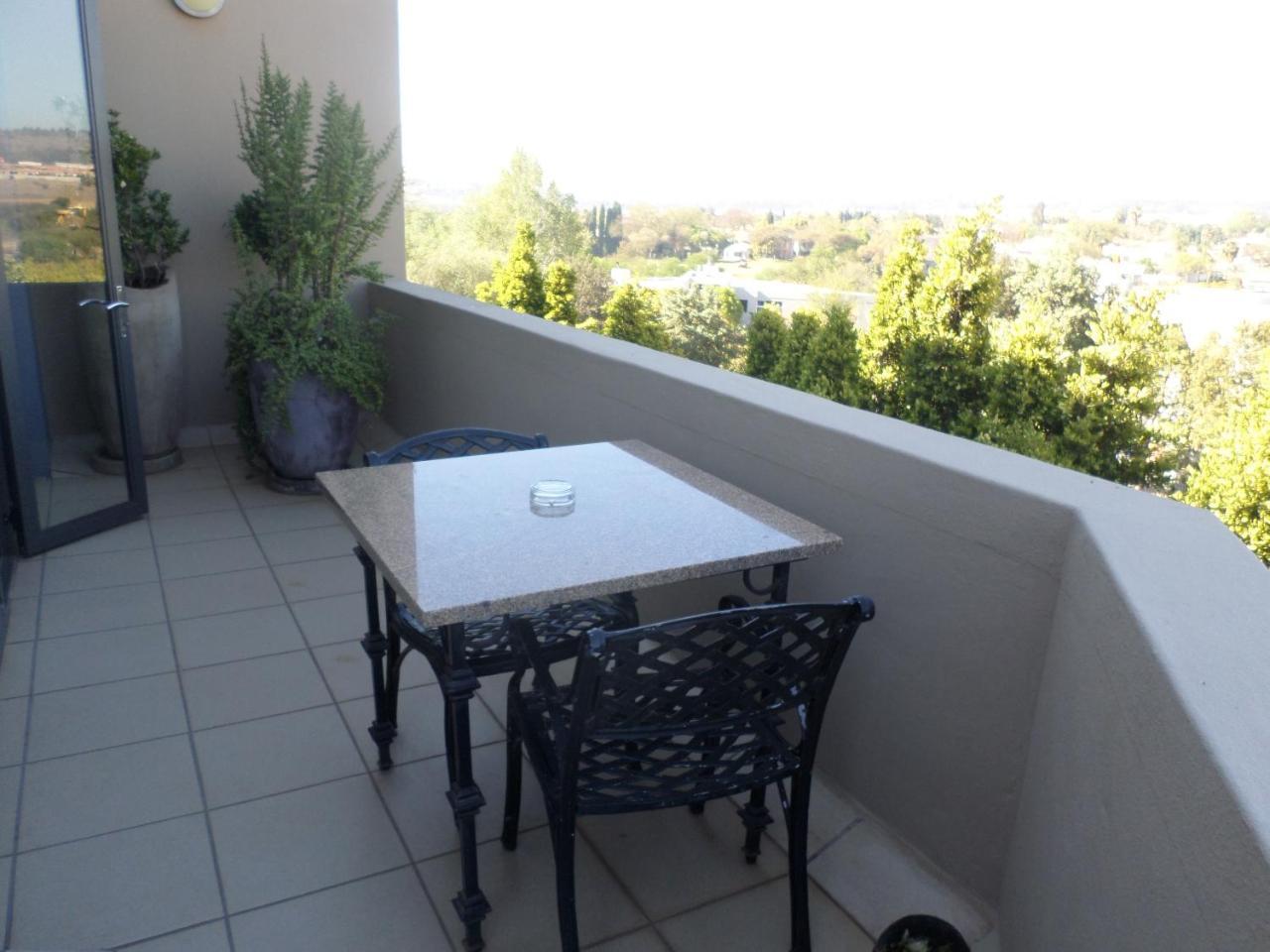 The Links Guest House Pretoria-Noord Exteriör bild