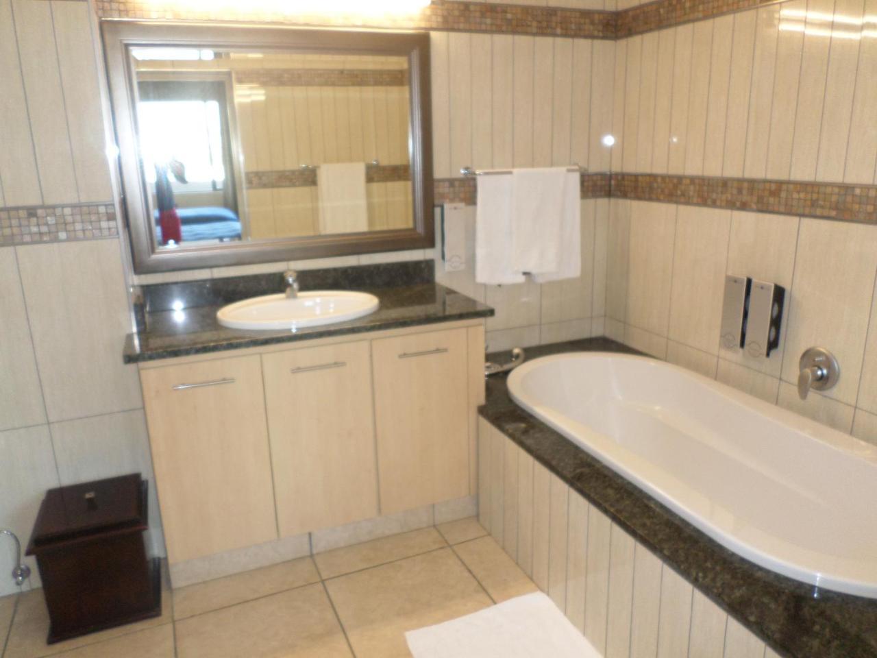 The Links Guest House Pretoria-Noord Exteriör bild